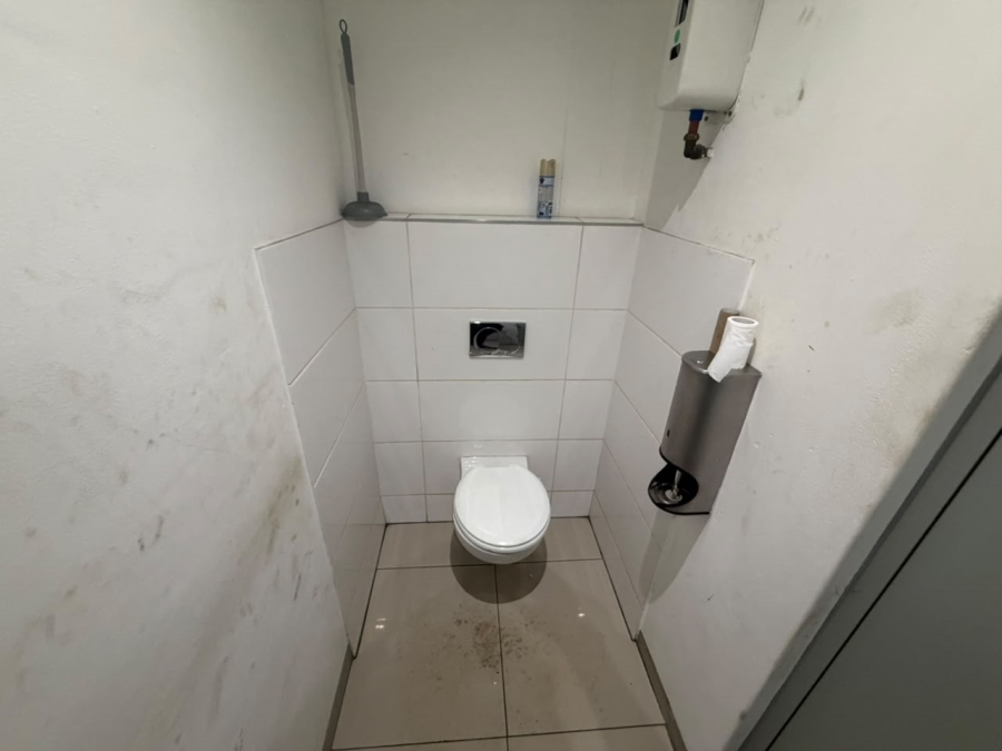 To Let Commercial Property for Rent in Brackenfell Central Western Cape